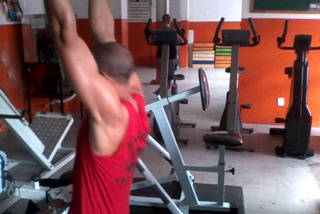 ROBSON SANTIAGO TREINO COSTAS